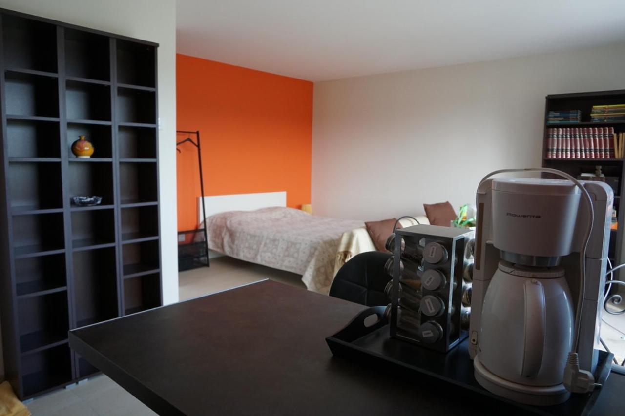 Chez Brigitte, Un Sejour En Haute-Loire Saint-Germain-Laprade Eksteriør bilde